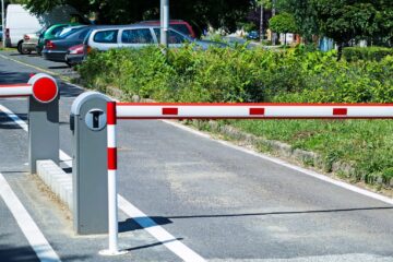 Bezpieczne parkowanie: jak szlabany mogą zapobiegać wypadkom i kolizjom 10
